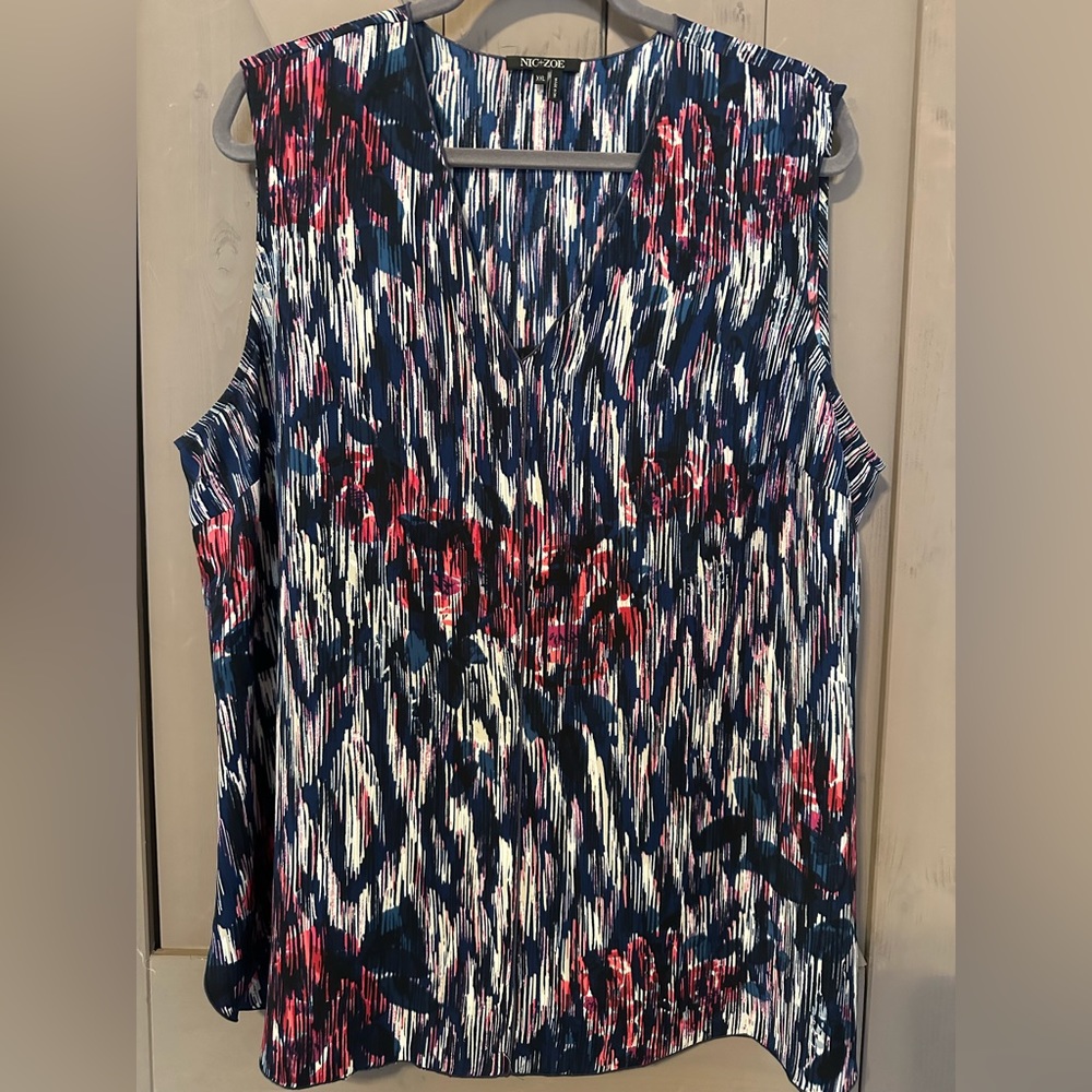 Nic+Zoe sleeveless shirt. XXL.